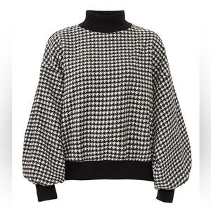 J.O.A houndstooth sweater size small. Black collar and bottom band.